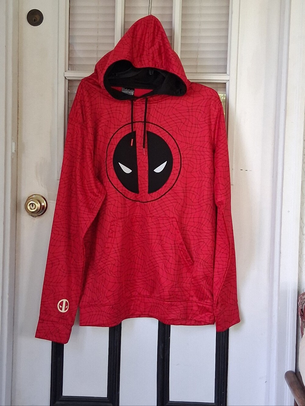 Marvel Deadpool Hoodie Mens L Red Black Web Logo Pullover 2015